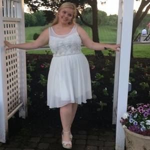 Meet your Posher, Jillian